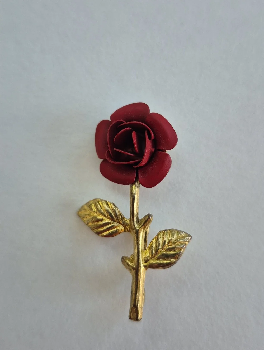 Vintage rose brooch, pin with Goldtone Leaves And Stem